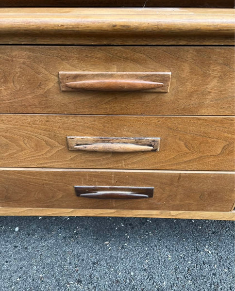 Broyhill Emphasis China Cabinet