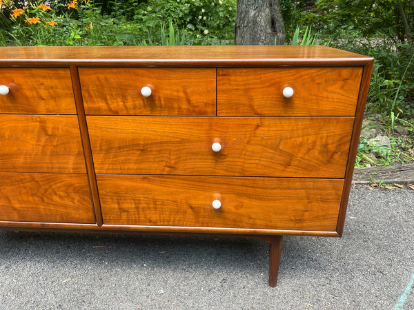 8-Drawer Drexel Declaration Dresser