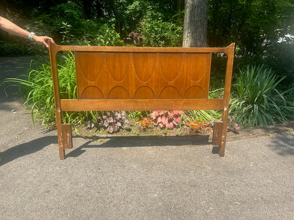 Broyhill Brasilia Headboard
