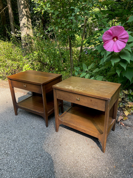 Broyhill Brasilia Nightstands