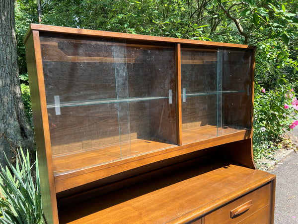 Broyhill Emphasis Buffet / Hutch