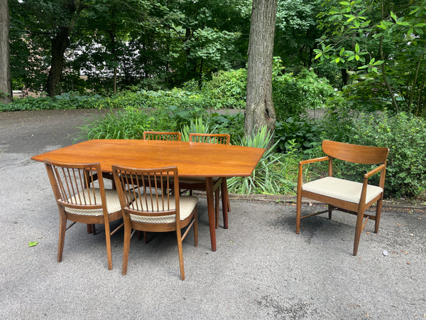 Drexel Parallel Dining Set