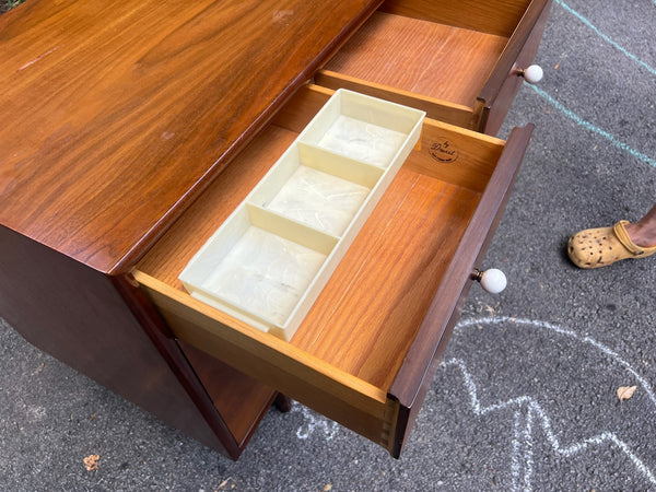 8-Drawer Drexel Declaration Dresser