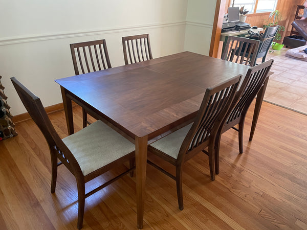 Lane First Edition Dining Set