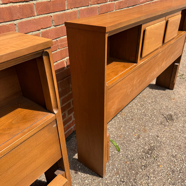 Pair of Broyhill Forward Walnut Full-Size Headboards & Footboard