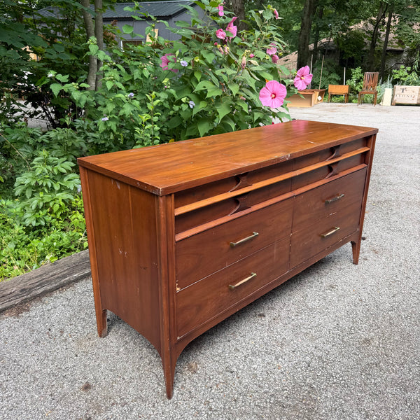 Kent Coffey Perspecta Mid-Century Modern Walnut Six-Drawer Dresser