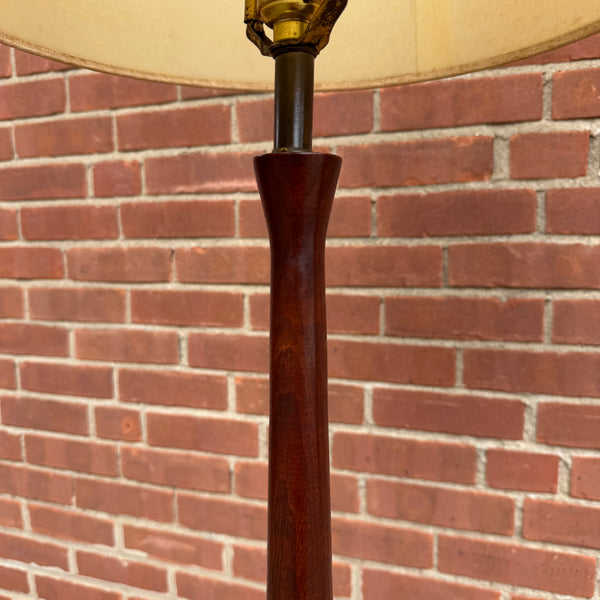 Vintage Mid-Century Modern Walnut Laurel-Style Floor Lamp Table with Ceramic Ashtray & Coasters