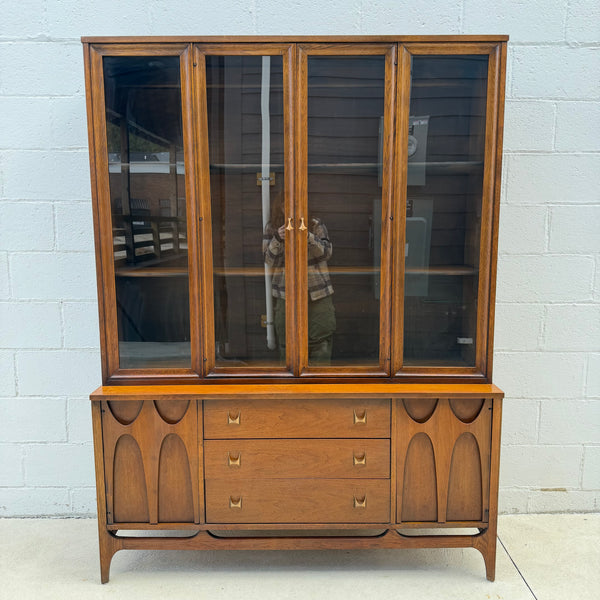 Broyhill Brasilia Two Piece Walnut Hutch China Cabinet