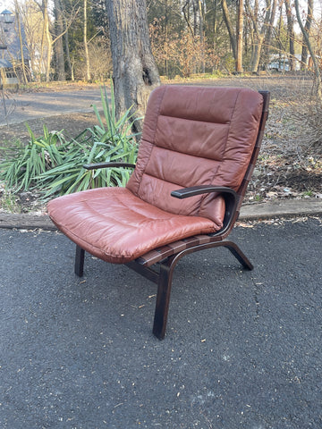 Leather Lounge Chair by Ingmar Relling