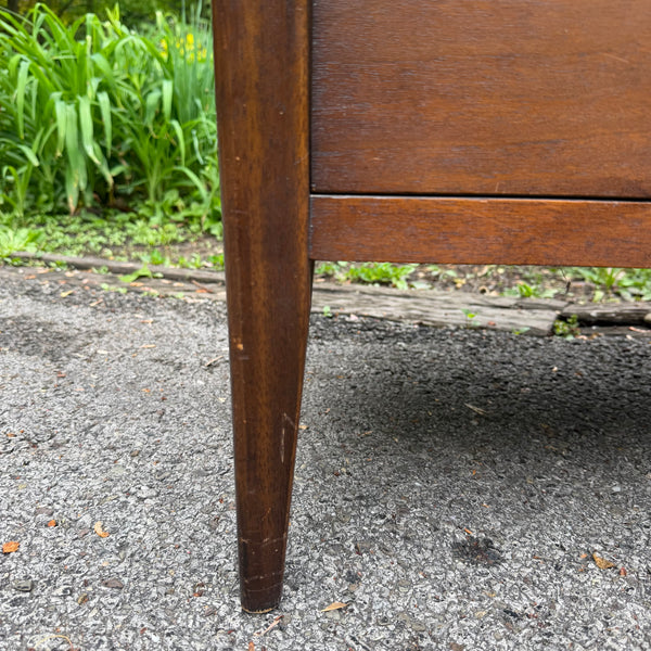 Broyhill Saga Lowboy Dresser
