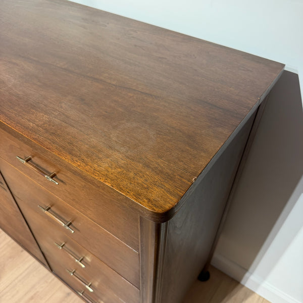 Broyhill Saga Magna Mid-Century Modern Walnut Dresser