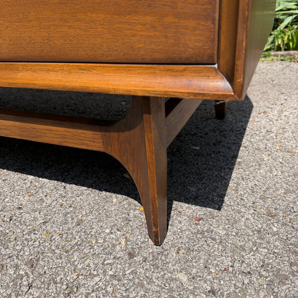 Broyhill Brasilia Lowboy Walnut Dresser