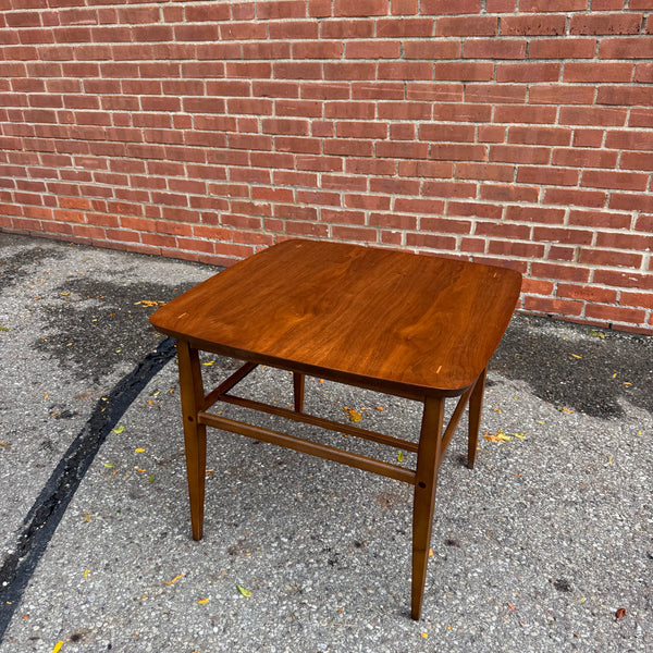 Lane “Accent” Mid Century Modern Walnut Side Table