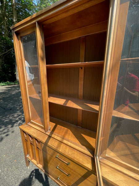 Kent Coffey China Cabinet