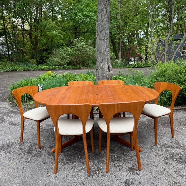 Danish Modern Teak Dining Set with 6 Dining Chairs by Niels Koefoed for Koefoeds Hornslet