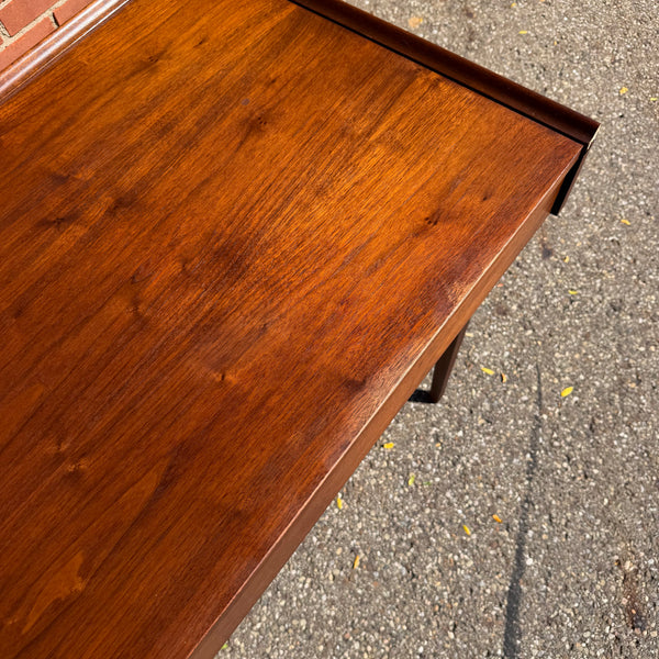 Merton Gershun for Dillingham Esprit Walnut Mid-Century Modern Desk