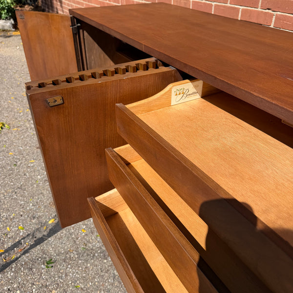Broyhill Brasilia Mid-Century Modern Walnut Credenza Sideboard