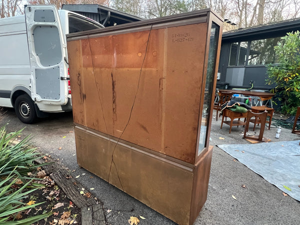 Broyhill Brasilia Large China Display and Buffet