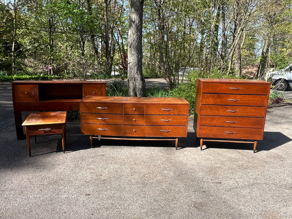 Lane Acclaim Bedroom Set