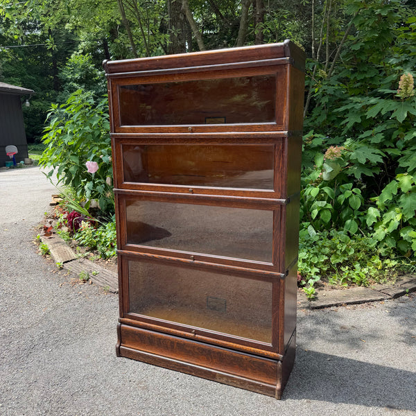 Early 20th Century Globe-Wernicke Antique Tiger Oak Stacking Barrister Bookcase