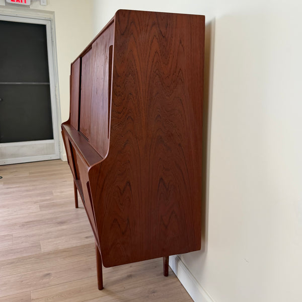 1960s Henning Jorgensen Style Teak Danish Modern Highboard