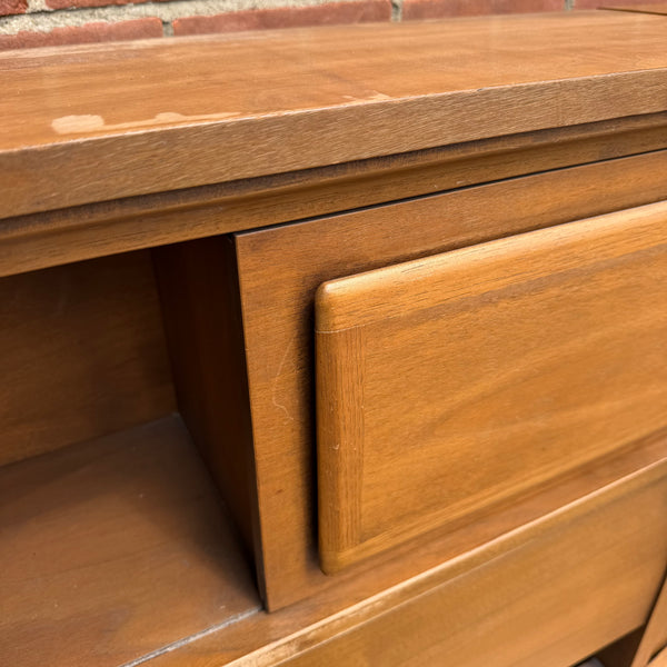 Pair of Broyhill Forward Walnut Full-Size Headboards & Footboard