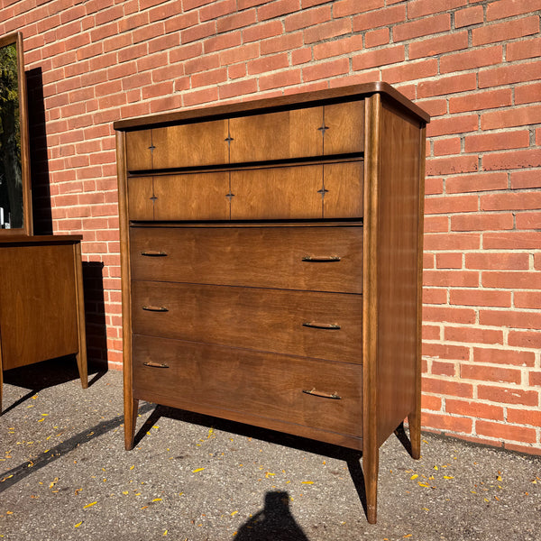 Broyhill Saga Mid-Century Modern Walnut Bedroom Set – Highboy, Lowboy, Pair of Nightstands, Full Headboard & Mirror