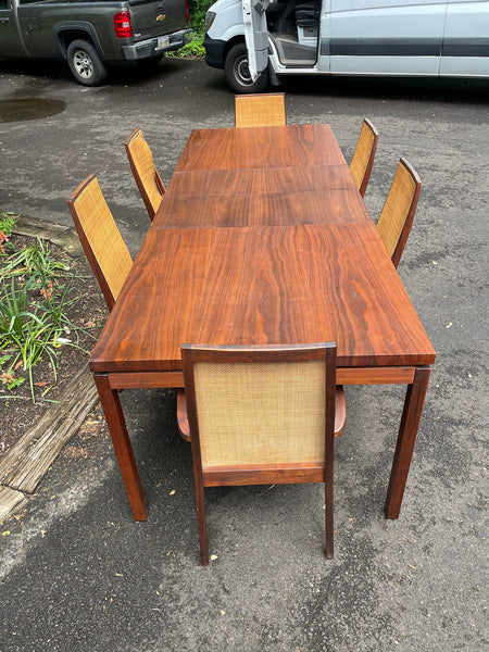 Dillingham Dining Set