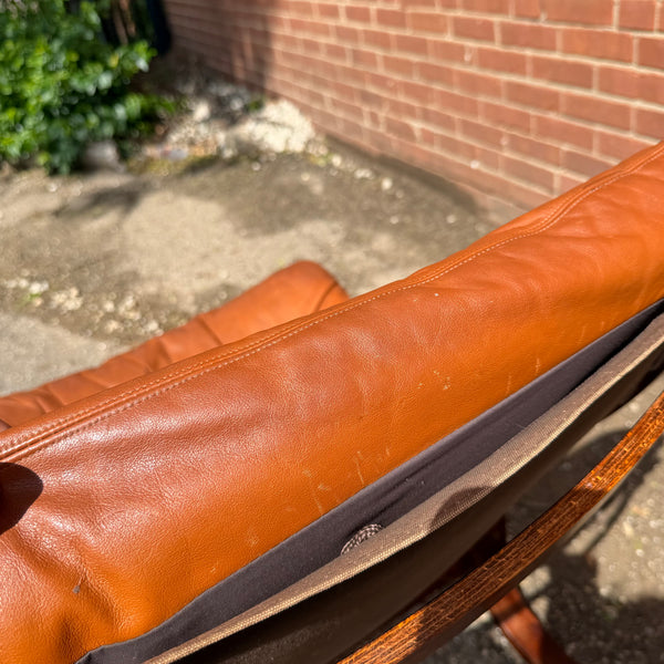 Pair of 1970s “Siesta” Bent Rosewood and Leather Lounge Chairs by Igmar Relling for Westnofa, Norway
