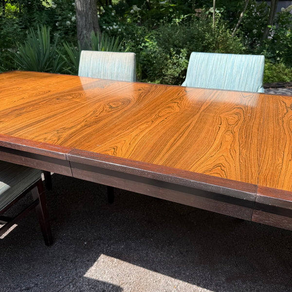 Edward Wormley for Dunbar Rosewood Dining Set with Eight Chairs and Three Leaves