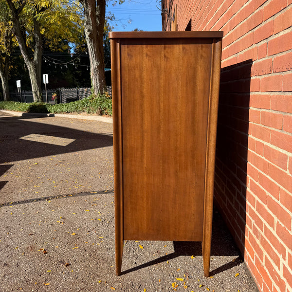 Broyhill Saga Mid-Century Modern Walnut Bedroom Set – Highboy, Lowboy, Pair of Nightstands, Full Headboard & Mirror