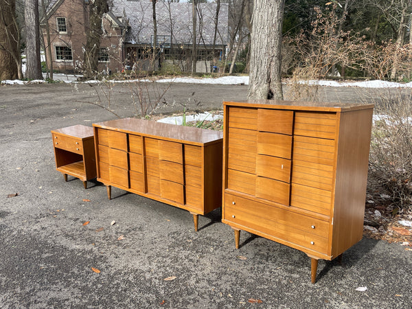 Vintage MCM bedroom set