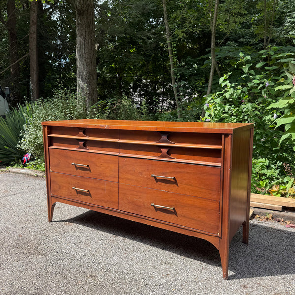 Kent Coffey Perspecta Mid-Century Modern Walnut Six-Drawer Dresser