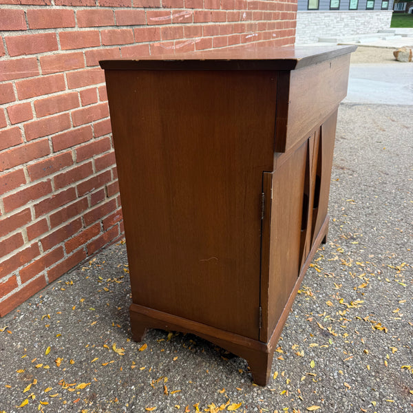 Vintage Mid-Century Modern Walnut Flip-Top Bar & Storage Cabinet on Casters