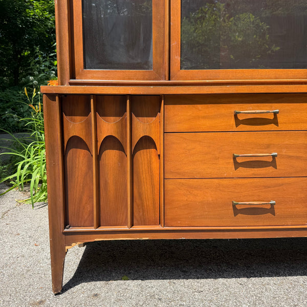 Kent Coffey Perspecta Walnut Hutch China Cabinet with Rosewood Pulls