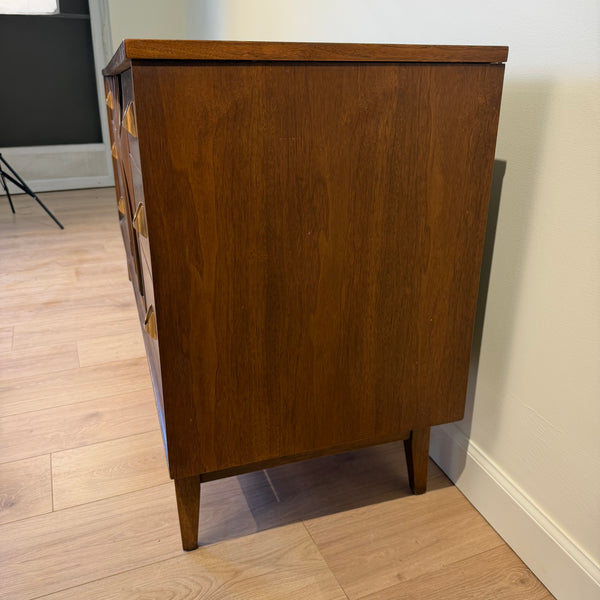 Mid Century Modern Broyhill Brasilia Walnut Dresser Set