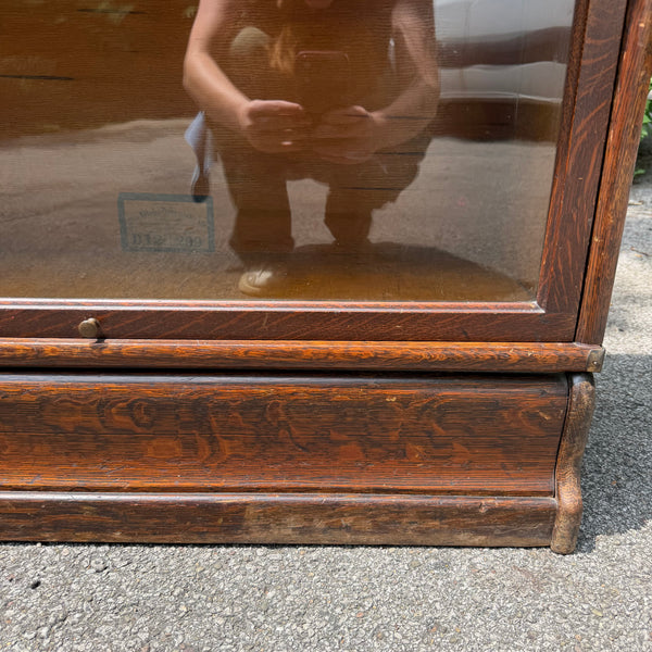 Early 20th Century Globe-Wernicke Antique Tiger Oak Stacking Barrister Bookcase