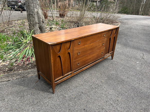 Broyhill Brasilia Buffet / Sideboard