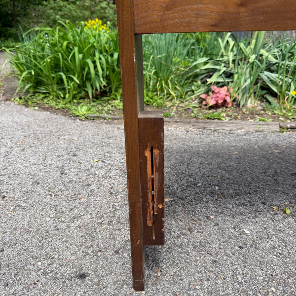 Broyhill Saga Full Size Walnut Headboard