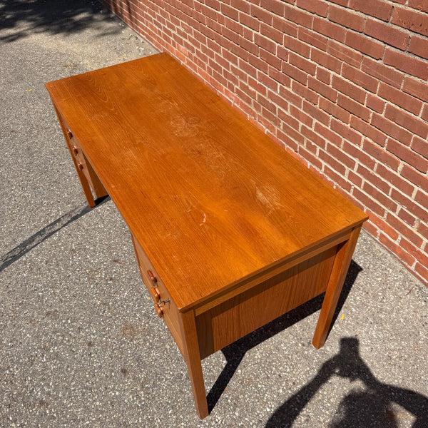 Domino Møbler Danish Modern Teak Executive Desk | Mid Century Modern Partner’s Writing Desk
