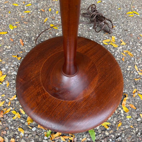 Vintage Mid-Century Modern Walnut Laurel-Style Floor Lamp Table with Ceramic Ashtray & Coasters