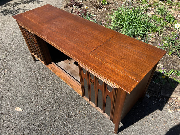 Broyhill Brasilia Stereo Console
