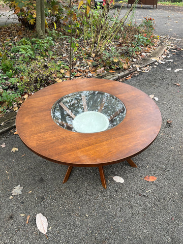 Broyhill Brasilia Cathedral Coffee Table