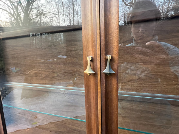 Broyhill Brasilia Large China Display and Buffet