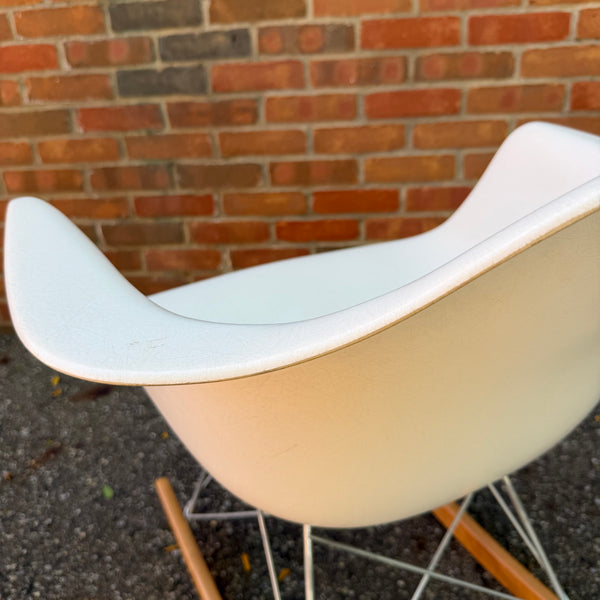 Case Study Rocking Shell Chair by Modernica in the Style of Ray & Charles Eames