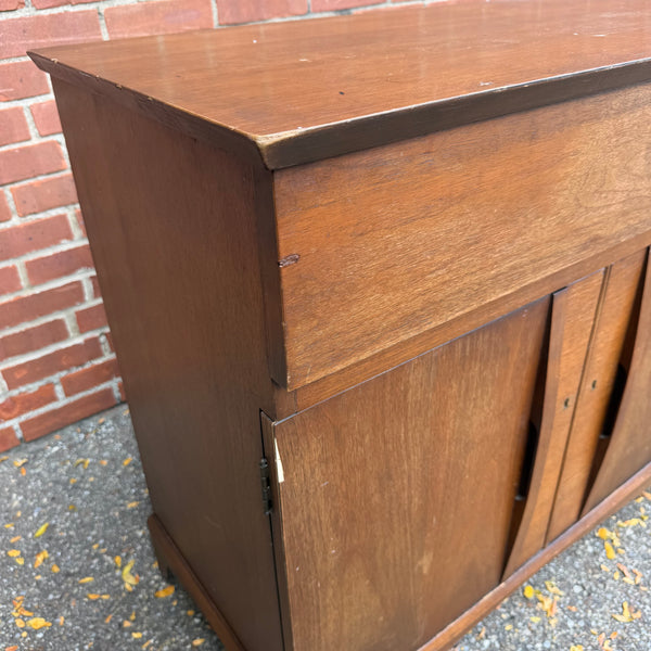 Vintage Mid-Century Modern Walnut Flip-Top Bar & Storage Cabinet on Casters