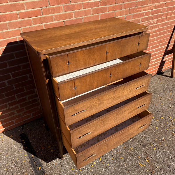 Broyhill Saga Mid-Century Modern Walnut Bedroom Set – Highboy, Lowboy, Pair of Nightstands, Full Headboard & Mirror