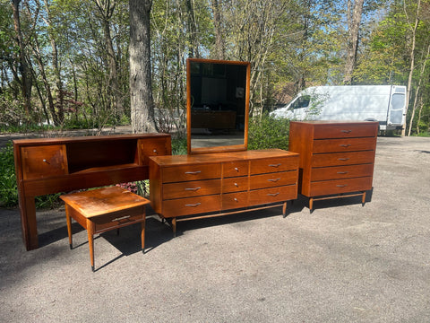 Lane Acclaim Bedroom Set