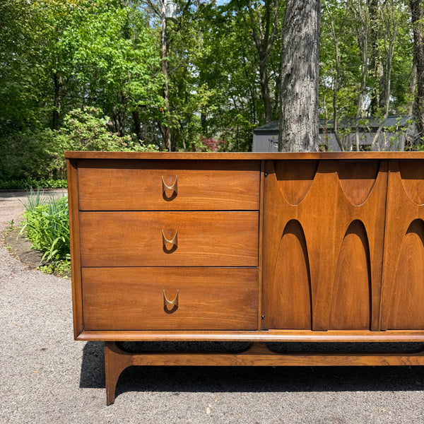 Broyhill Brasilia Lowboy Walnut Dresser