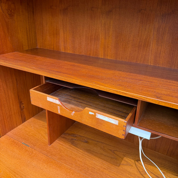 Rare Three-Bay Teak Wall Unit by Hans J. Wegner for Ry Møbler, Denmark